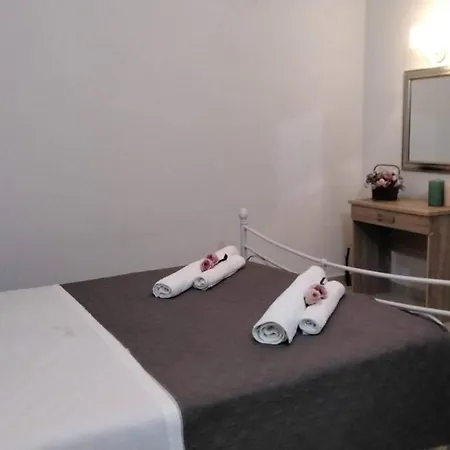 Thea Family 3 Apartament *